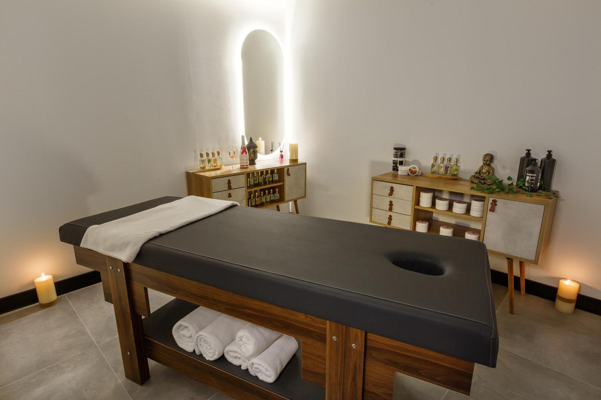 Luff Living (Adults Only) Antalya Bagian luar foto
